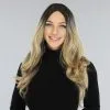OP=OP Blonde Ombre Pruik Met Donkere Uitgroei En Krullen 1 OP=OP Blonde Ombre Pruik Met Donkere Uitgroei En Krullen -Party Outfitters blonde ombre pruik met donkere uitgroei en krullen