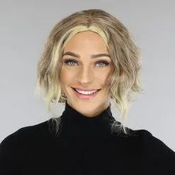 Bruine Korte Gekrulde Pruik Met Bob