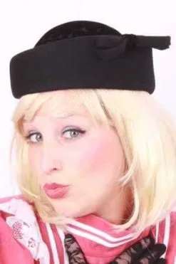 Ouwe Wievenhoedje -Party Outfitters ouwe wievenhoedje 1