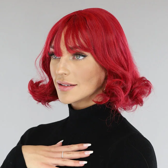 Rode Korte Golvende Pruik Met Pony 3 Rode Korte Golvende Pruik Met Pony