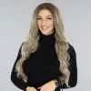 OP=OP Wavy Donkerblonde Pruik Met Lace Top -Party Outfitters wavy donkerblonde pruik met lace top