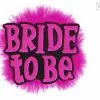 Zwarte Broche Met De Tekst Bride To Be -Party Outfitters zwarte broche met de tekst bride to be